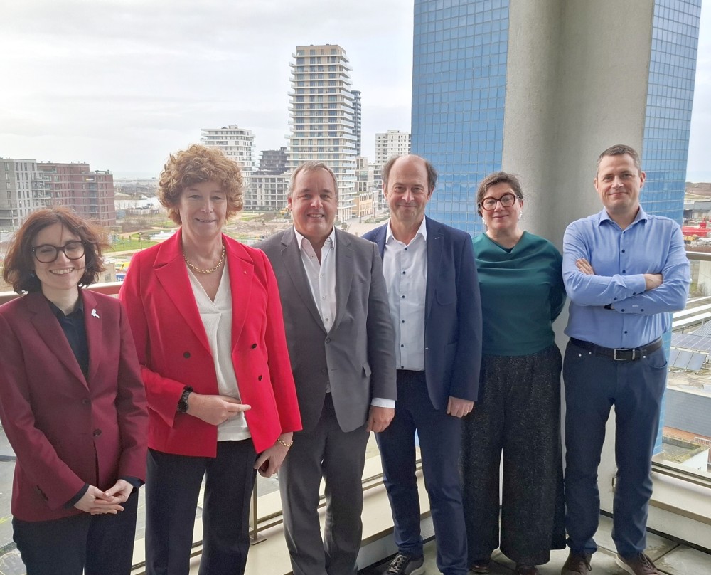 UGent rector De Sutter en vicerector Herwig Reynaert bezoeken VLIZ