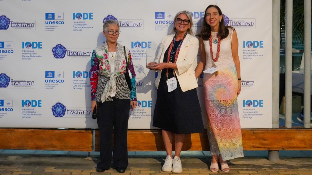 Dr. Ann-Katrien Lescrauwaet ontvangt de IODE Achievement Award 2024