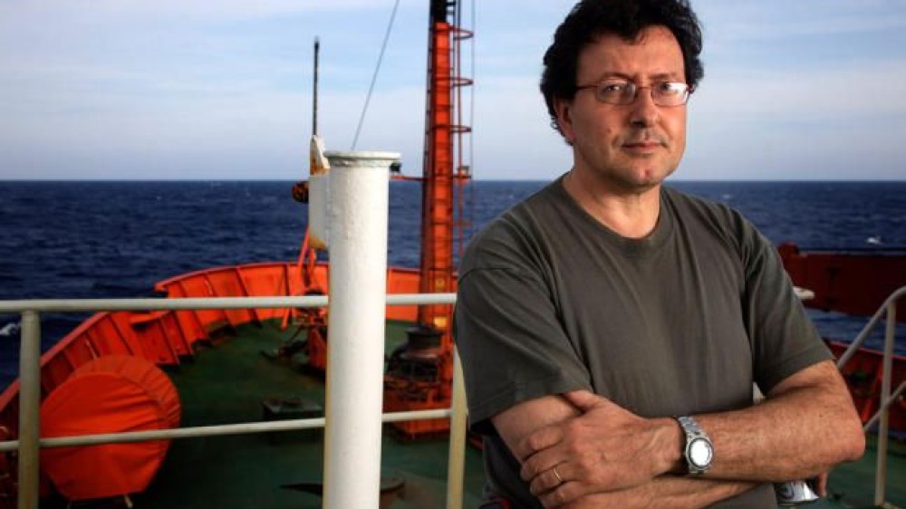 Prof. Dr. Carlos Duarte receives the first Carlo Heip Award for biodiversity research 