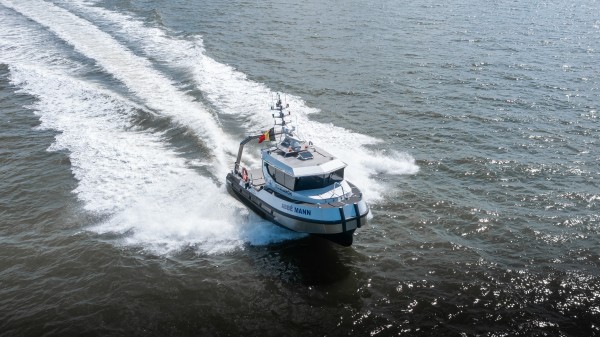 The work boat Abbé Mann