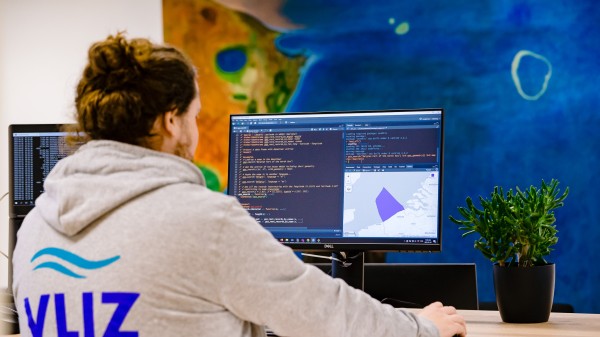 VLIZ werft twee informatici aan
