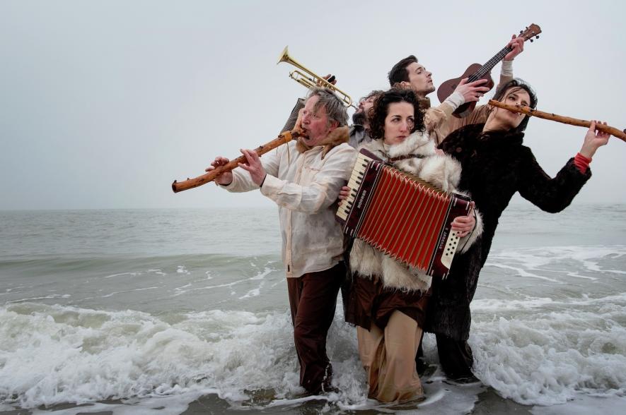 Verdronken balades en processie van Testerep